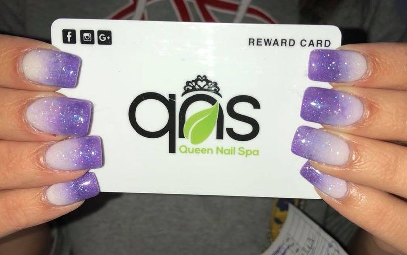 Ombré dip powder nails